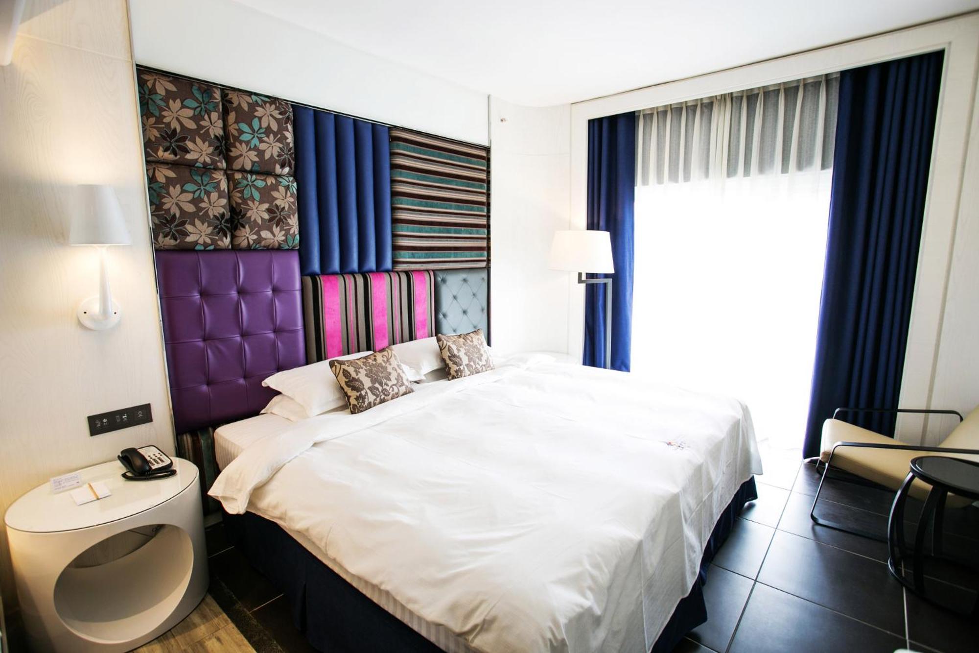 Chateau Beach Resort Kenting Exterior foto A room at the hotel